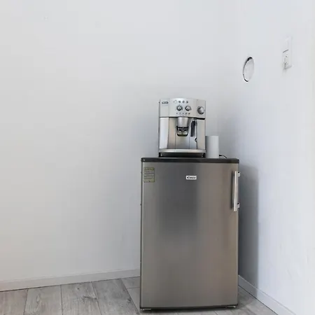Apartmán Pleasant 1Br Aprt. Near The Danube & Millenium T. Vídeň Exteriér fotografie