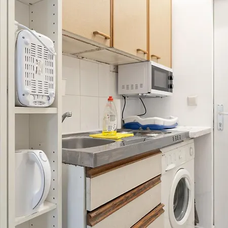Apartmán Pleasant 1Br Aprt. Near The Danube & Millenium T. Vídeň Exteriér fotografie