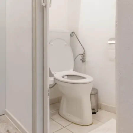 Apartmán Pleasant 1Br Aprt. Near The Danube & Millenium T. Vídeň Exteriér fotografie
