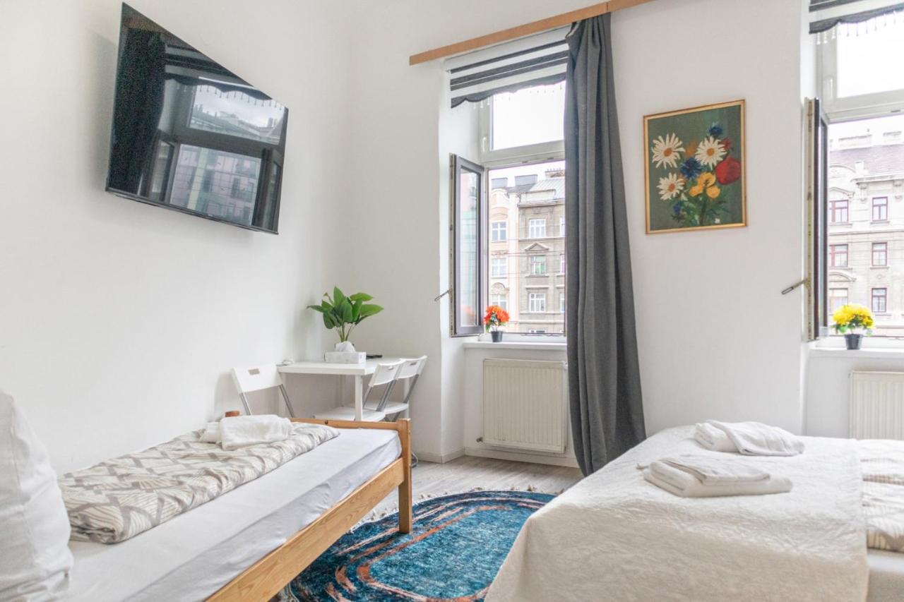 Apartmán Pleasant 1br Aprt. Near The Danube & Millenium T.